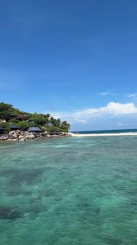 Clear morning coastline captured on video in Ko Tao