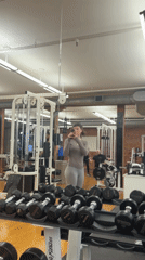 Montreal resident documents Sunday gym workout and breakfast routine