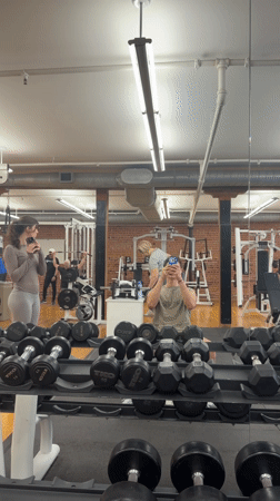 Montreal resident documents Sunday gym workout and breakfast routine
