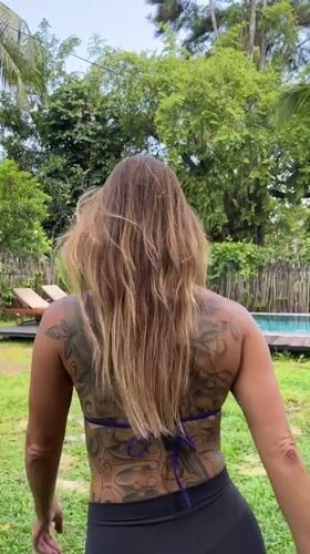 Poolside photos and casual moments in Kabalana backyard