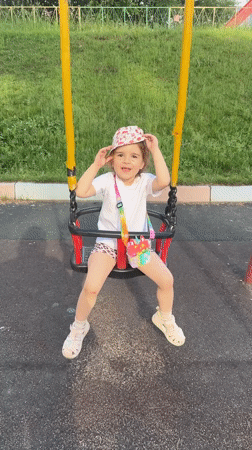Summer playground morning in Khabarovsk, complete with ice cream