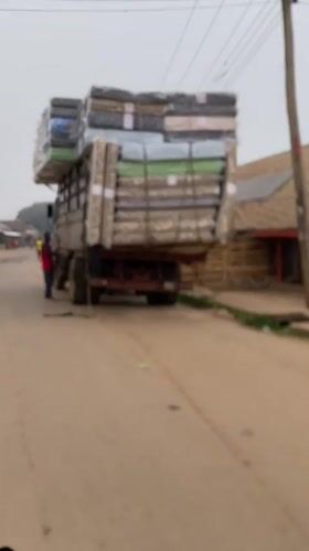 Foggy morning street life documented across Bukuru Nigeria