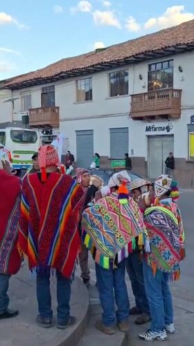 Traditional Andean cultural festival draws crowds in Cuzco