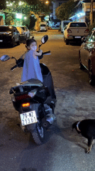 Everyday street scenes and indoor moments in Nha Trang