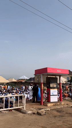Prayer gathering draws crowd to Jos gas station