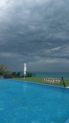 Coastal wedding venue and waterfront views captured in Topola