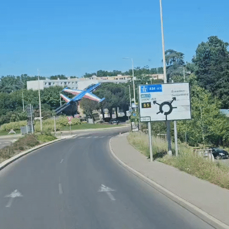 Aircraft monument spotted in Salon-de-Provence roundabout intersection