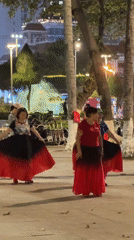 Nha Trang beachfront promenade comes alive after dark