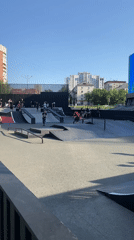 Afternoon stroll through Yekaterinburg parks and public spaces documented