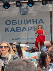 Local festival draws crowds to Kavarna's public square