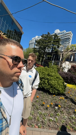 Three people spotted in separate Sochi locations within minutes