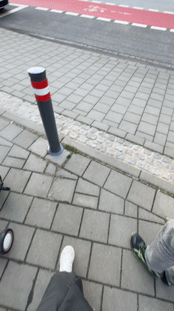 Afternoon street life documented across Kiel, Germany