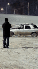 Routine winter day documented across Izhevsk shopping and street scenes