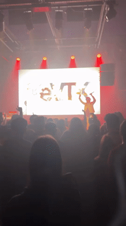 Music performer entertains crowd at Buenos Aires venue