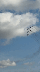 Airshow and fairground event draws crowds in Kazan