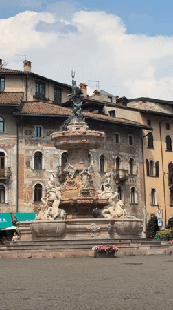 Afternoon wander through Trento's Piazza Duomo and old town