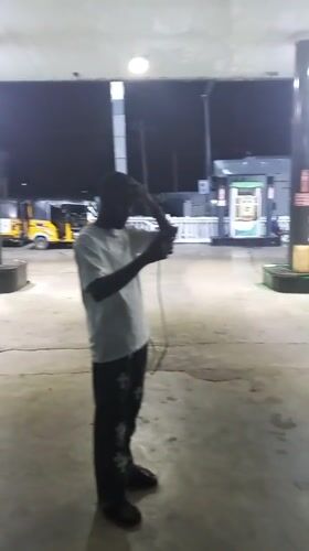 Man spotted at Lokoja petrol station with mobile phone
