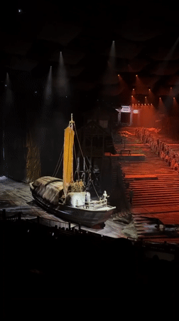 Traditional Chinese theater performance witnessed in Shapingba District