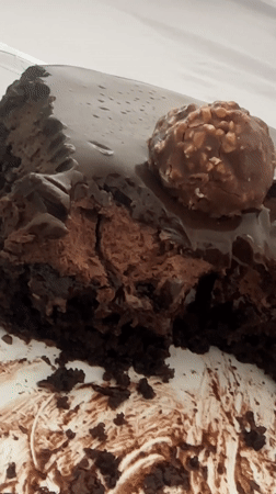 Chocolate cake with Ferrero Rocher documented in Alicante