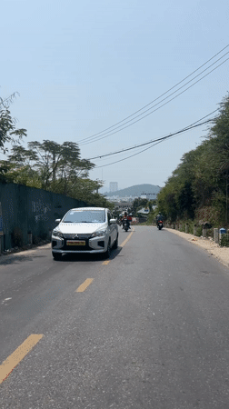 Early morning street scenes documented in Bắc Nha Trang