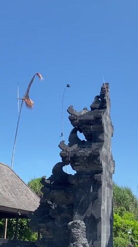 Morning documentation of Mengwi's coastal temples and traditional architecture
