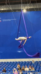 Aerial silk performance draws audience in Krasnoyarsk, Russia