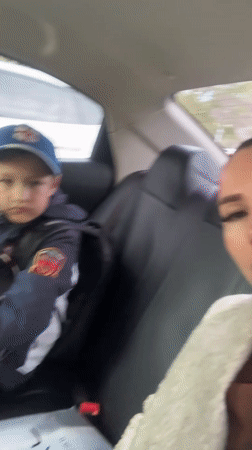 Child passenger observed in vehicle in Abakan, Russia
