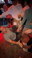 Late-night scenes from busy San Sebastián nightclub captured by witness