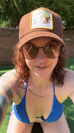 Woman in blue bikini observed at multiple Sochi locations