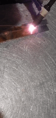 Urban witnesses document welding work and vintage industrial remnants