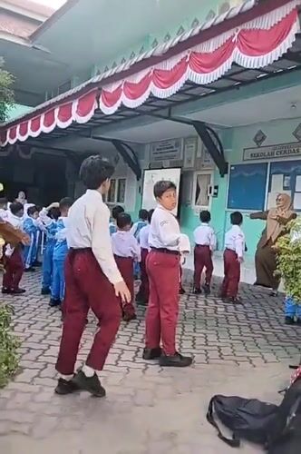 School assembly and group exercises at MTsN Lhokseumawe, Indonesia