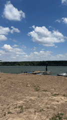 Peaceful riverbank and rural road scenes documented in Grocka