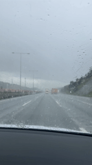 Heavy rain creates challenging driving conditions on Çekmeköy highway