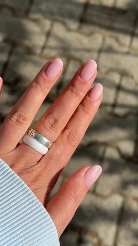 Person with manicured nails spotted outdoors in Bar, Montenegro