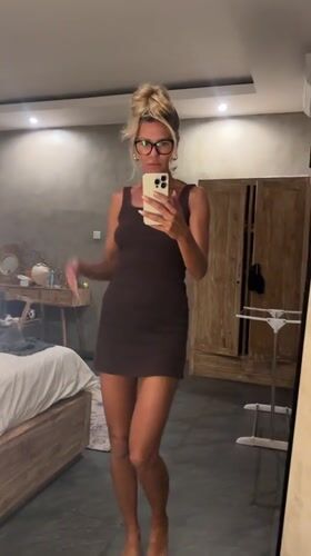 Mirror selfie in a North Kuta bedroom, June 2026
