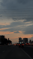 Evening traffic jam captured in San Bernardino Tlaxcalancingo