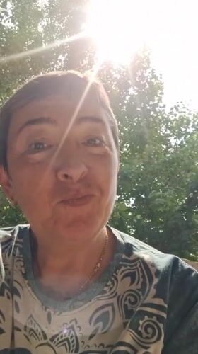 Sunny morning in Gatchina: selfies and wildflowers