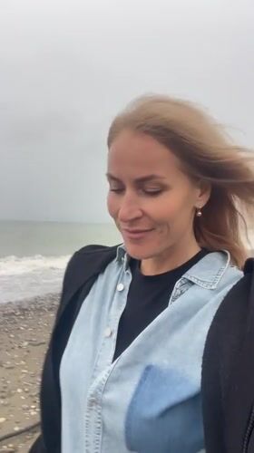 Ordinary beach day and daily life documented in Giachrypsh