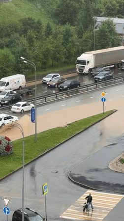 Kazan soaked by heavy morning rain, flooding streets and stalling traffic