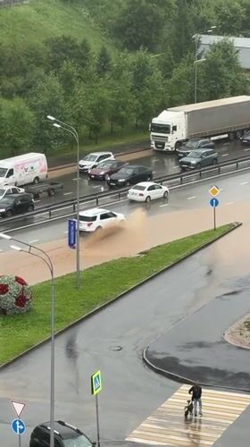 Kazan soaked by heavy morning rain, flooding streets and stalling traffic