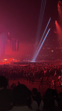 Major concert draws massive crowds to Nanterre arena