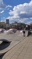 Morning park life captured across Yekaterinburg skateparks and pathways