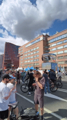 Cycling festival draws crowds to Moscow streets near Agriculture Ministry