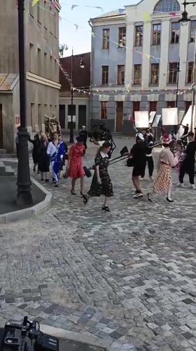 Costumed street festival and possible film shoot in Moskva