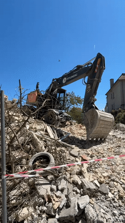 Building demolished in Shumen, Bulgaria as witness documents cleanup