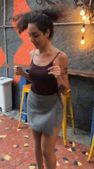 Spontaneous dancing breaks out at São Paulo bar