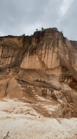 Stratified cliff formation documented in Achara, Nigeria
