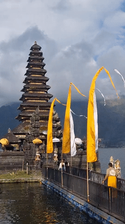 Morning visit to Bali's iconic lakeside temple at Kintamani