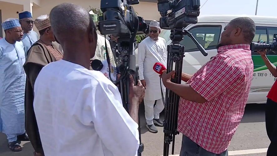 Outdoor press conference held in Rigachikun, Nigeria