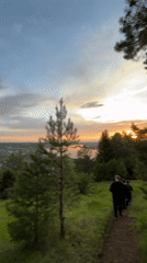 Rural Russia witnesses capture synchronized sunset views across region
